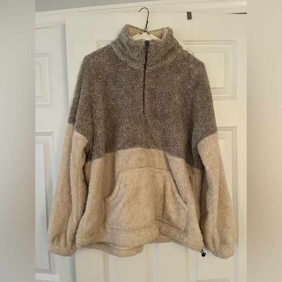 Doe & Rae Fuzzy Zip-Up Pullover - Picture 4 of 8